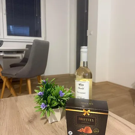 Charming Urban Retreat In